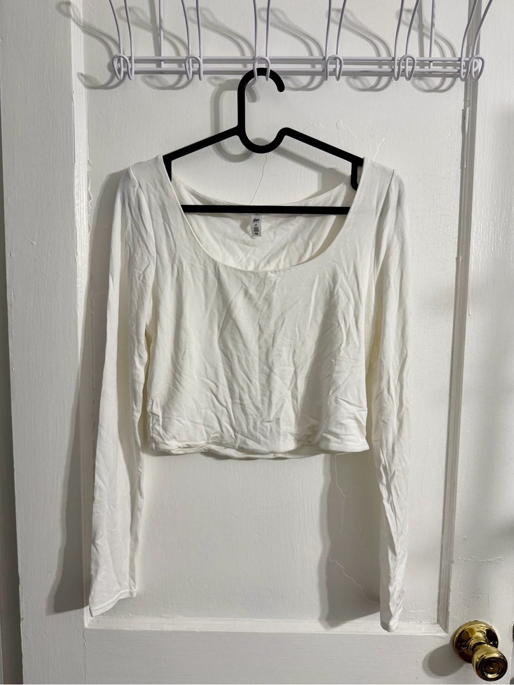 bp Scoop Neck Long Sleeve Cropped Top